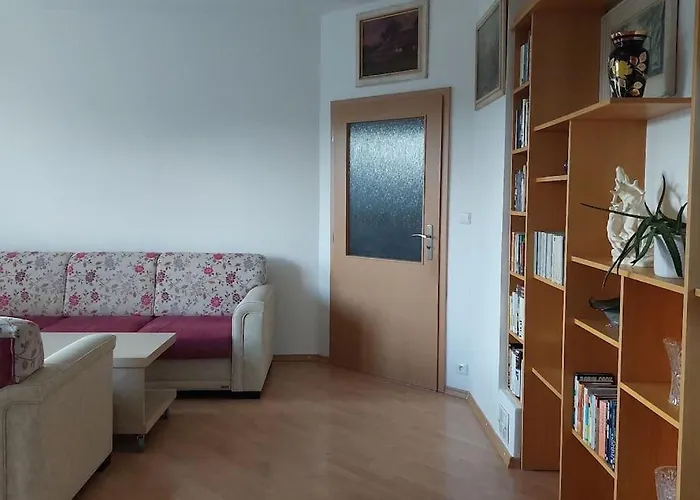 Casa de Férias Klasicky Dum, 5 Loznic , 5 Bedrooms, Praga