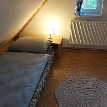 Klasicky Dum, 5 Loznic , 5 Bedrooms, Ferienhaus *
