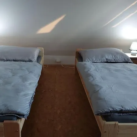 Ferienhaus Klasicky Dum, 5 Loznic , 5 Bedrooms, Prag