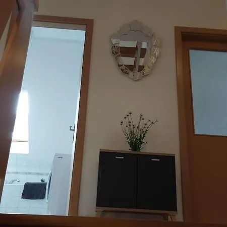 Klasicky Dum, 5 Loznic , 5 Bedrooms, Ferienhaus