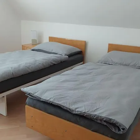 Klasicky Dum, 5 Loznic , 5 Bedrooms,