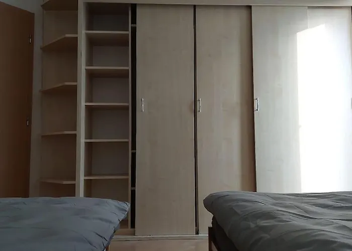 Klasicky Dum, 5 Loznic , 5 Bedrooms, *