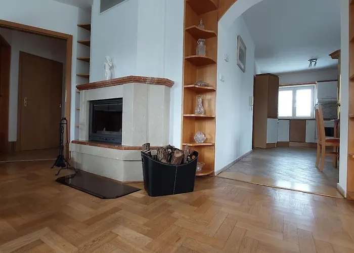 Hébergement de vacances Klasicky Dum, 5 Loznic , 5 Bedrooms, *