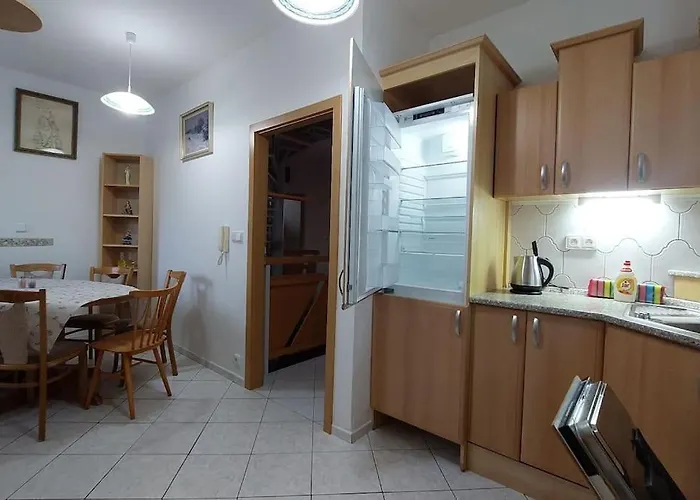 Hébergement de vacances Klasicky Dum, 5 Loznic , 5 Bedrooms, Prague