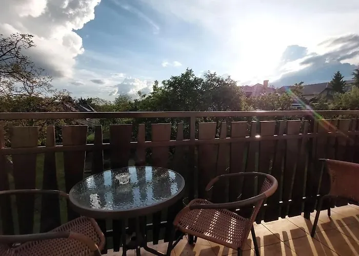 Klasicky Dum, 5 Loznic , 5 Bedrooms, Nyaraló Prága