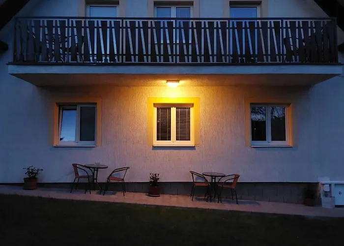 Nyaraló Klasicky Dum, 5 Loznic , 5 Bedrooms, Prága