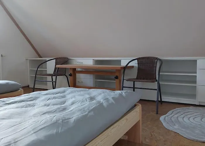 Klasický Dům, 5 Ložnic , 5 Bedrooms, Prázdninový dům *