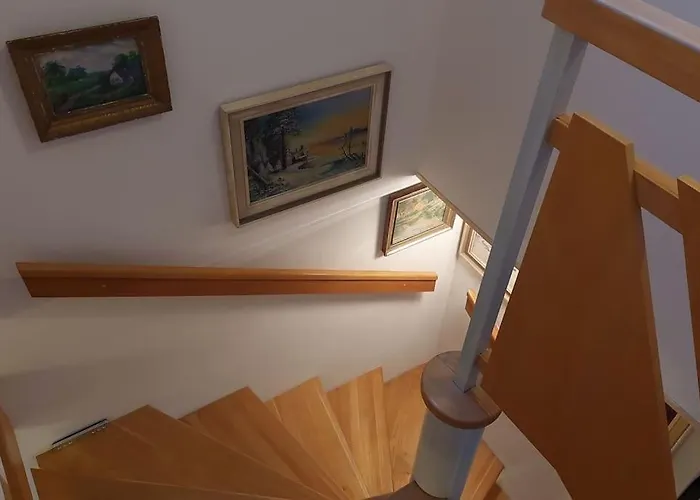 Klasický Dům, 5 Ložnic , 5 Bedrooms,
