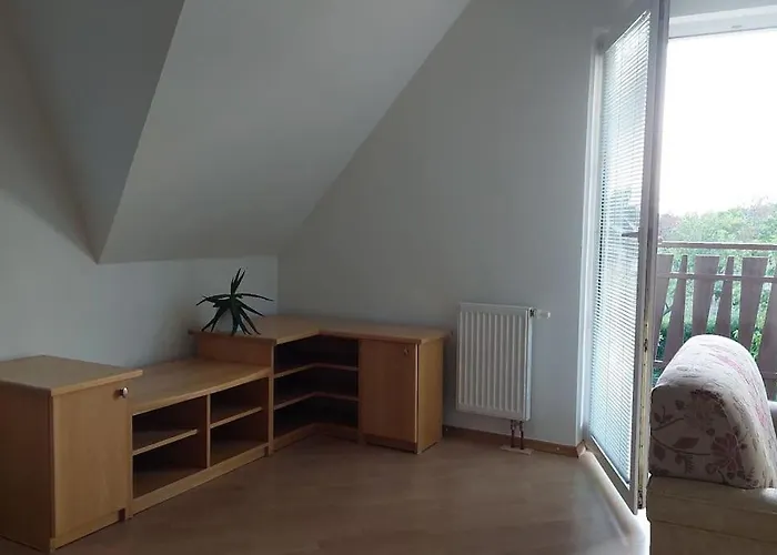 Klasicky Dum, 5 Loznic , 5 Bedrooms, Nyaraló Prága