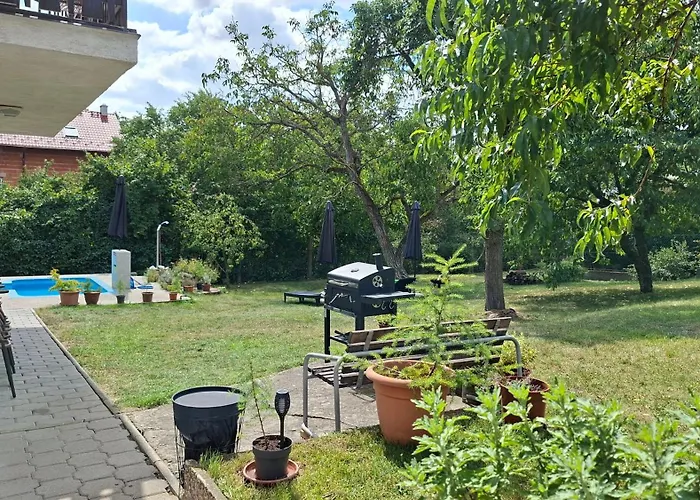 Nyaraló Klasicky Dum, 5 Loznic , 5 Bedrooms,