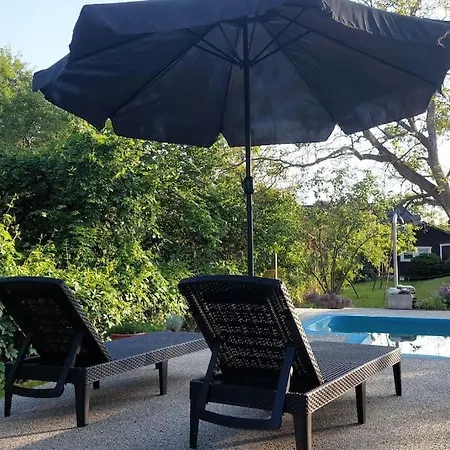 Tatil Evi Klasicky Dum, 5 Loznic , 5 Bedrooms, Prag